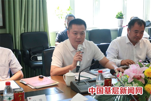 華春藥業(yè)與全國省級(jí)總經(jīng)銷商簽署合作協(xié)議 華春藥業(yè)與全國省級(jí)總經(jīng)銷商簽署合作協(xié)議